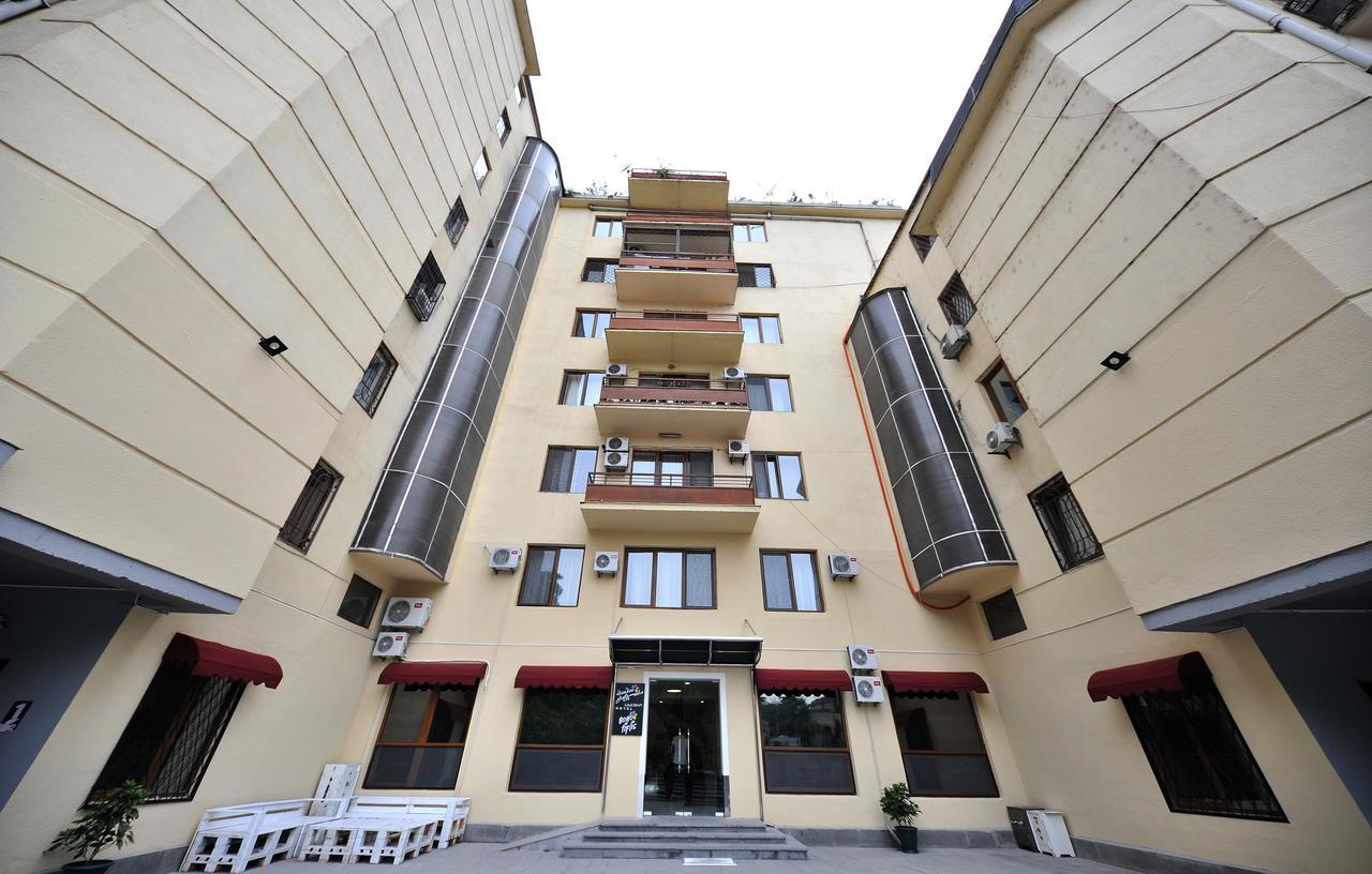 Boho Tiflis Hotel Exterior foto