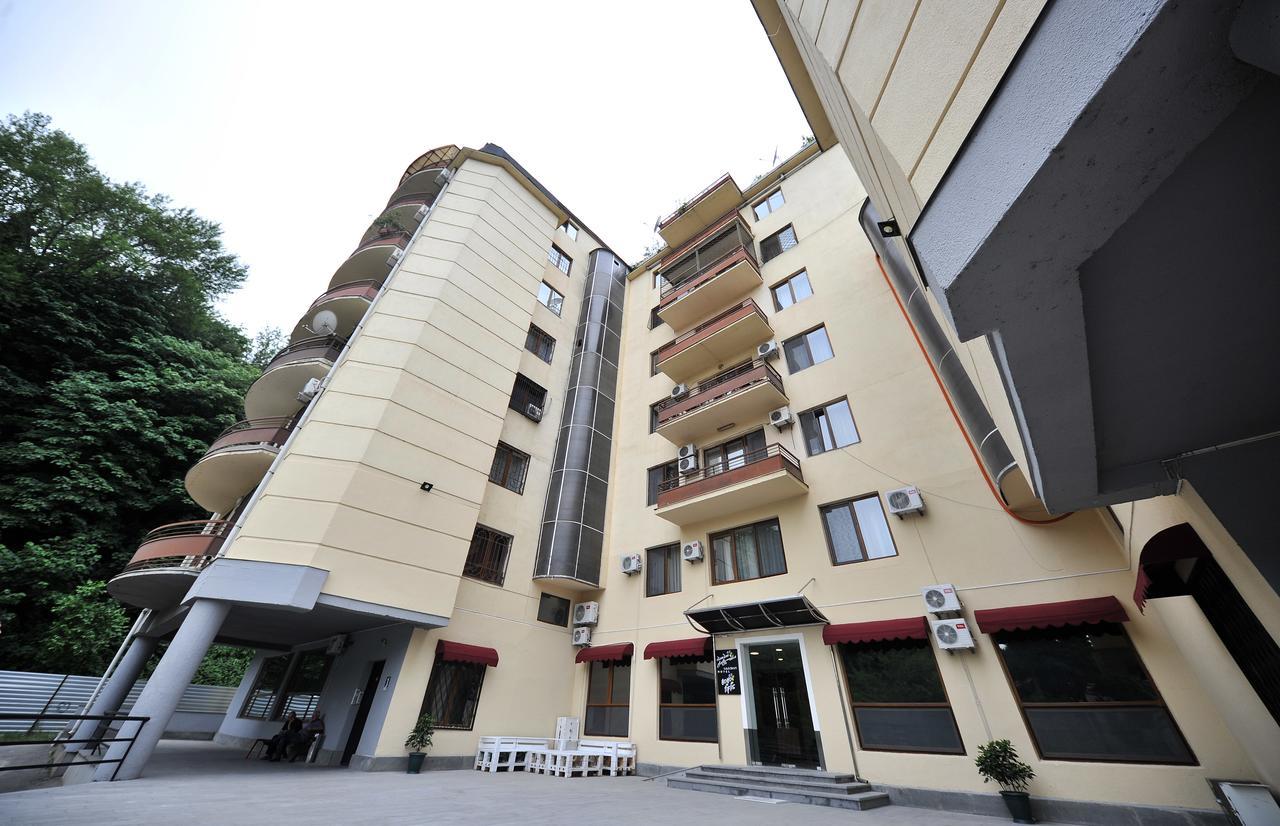 Boho Tiflis Hotel Exterior foto